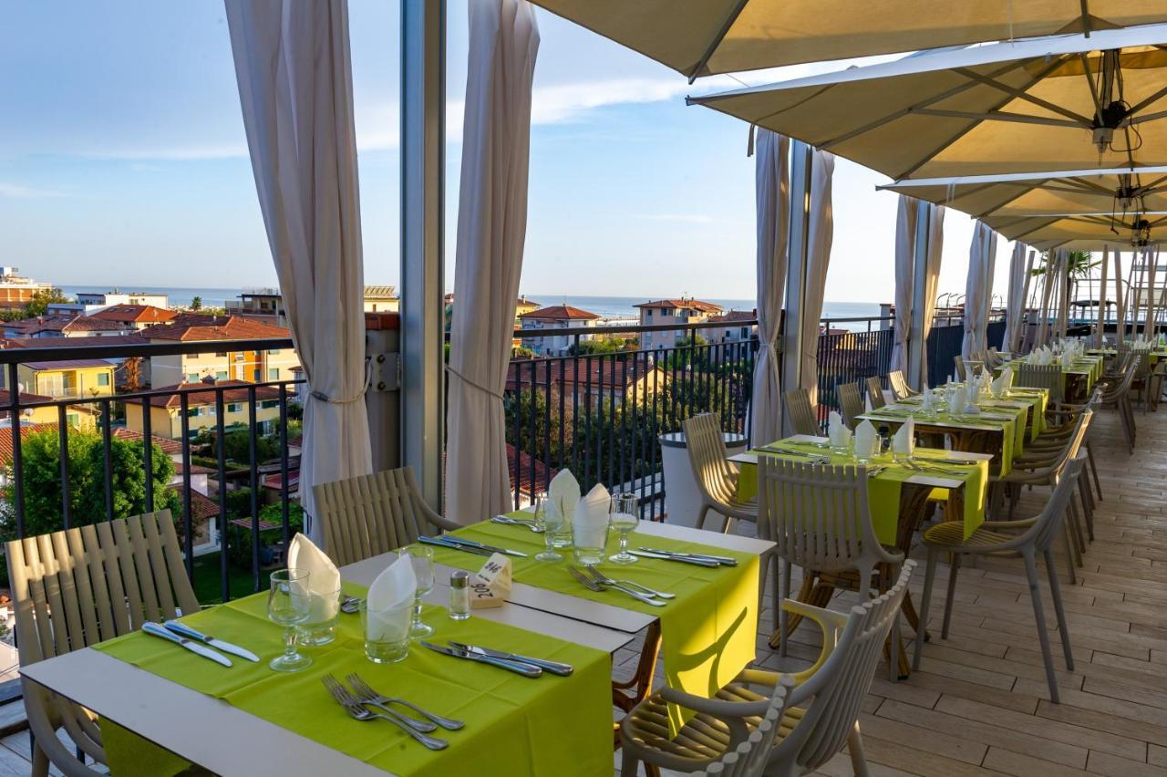 Hotel Nuova Sabrina Marina di Pietrasanta Exterior photo